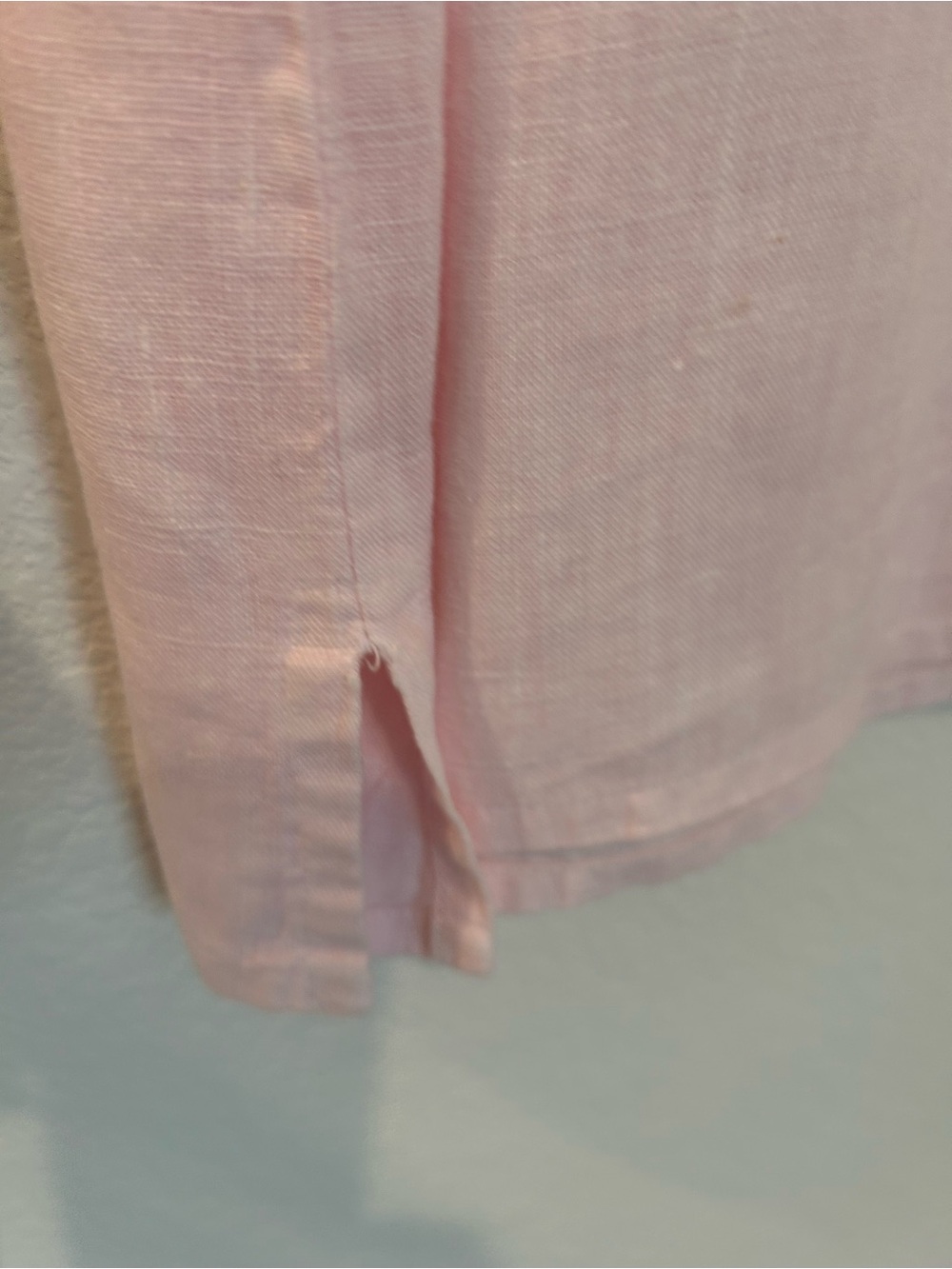 Shipping Discount!
Match Point Linen Shell
Baby Pink
Size Medium - Picture 5 of 5